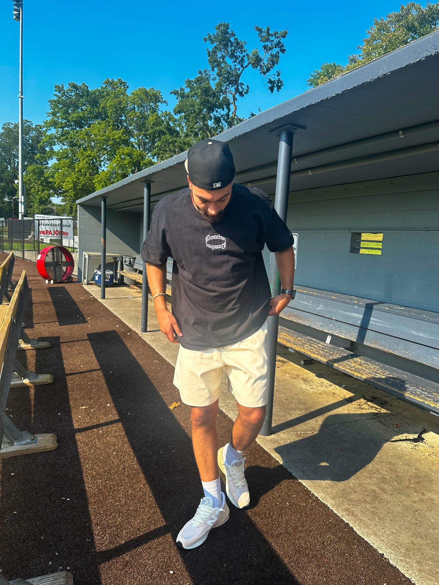 B L A N K E T T- Shirt