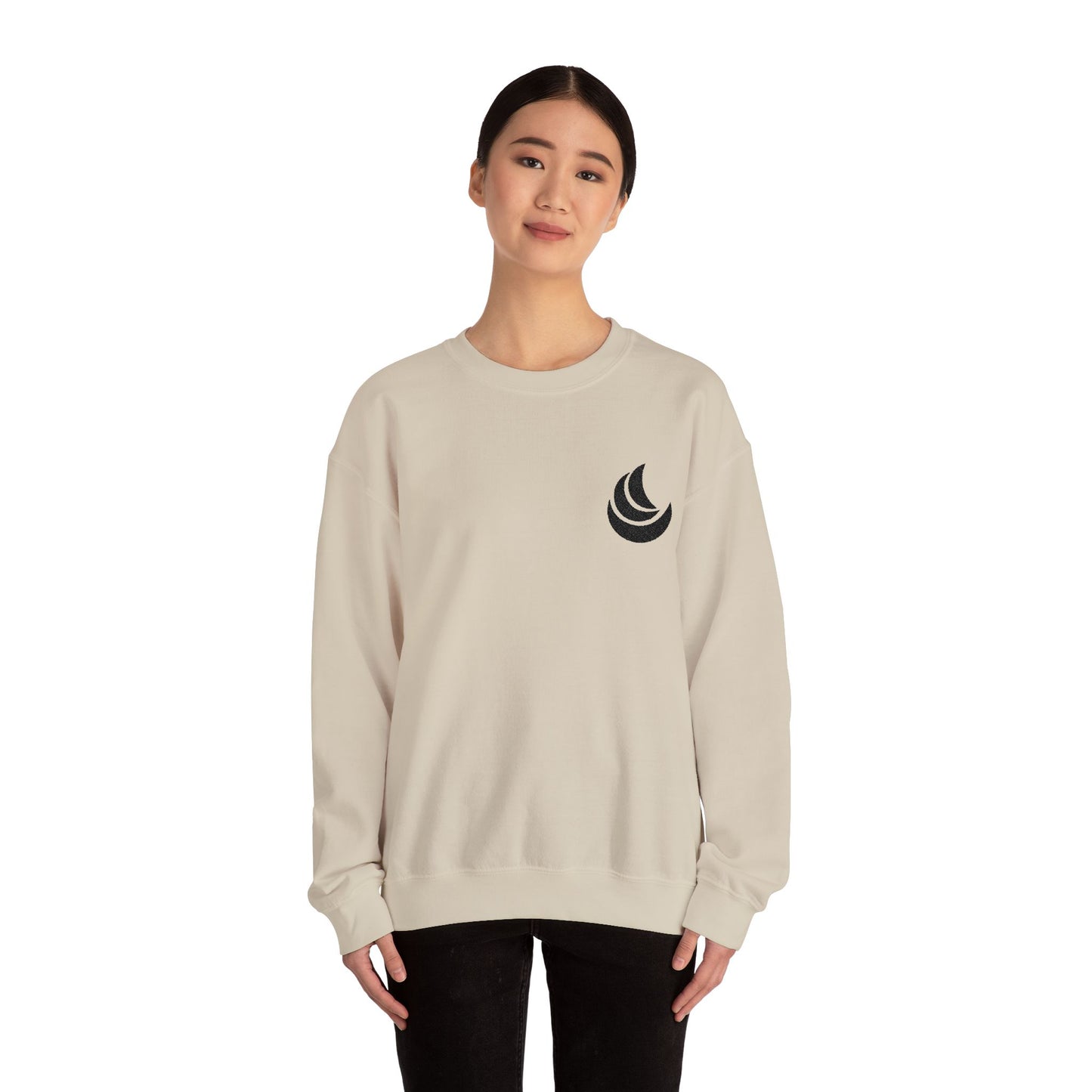Omotion Logo Embroidered Sweatshirt