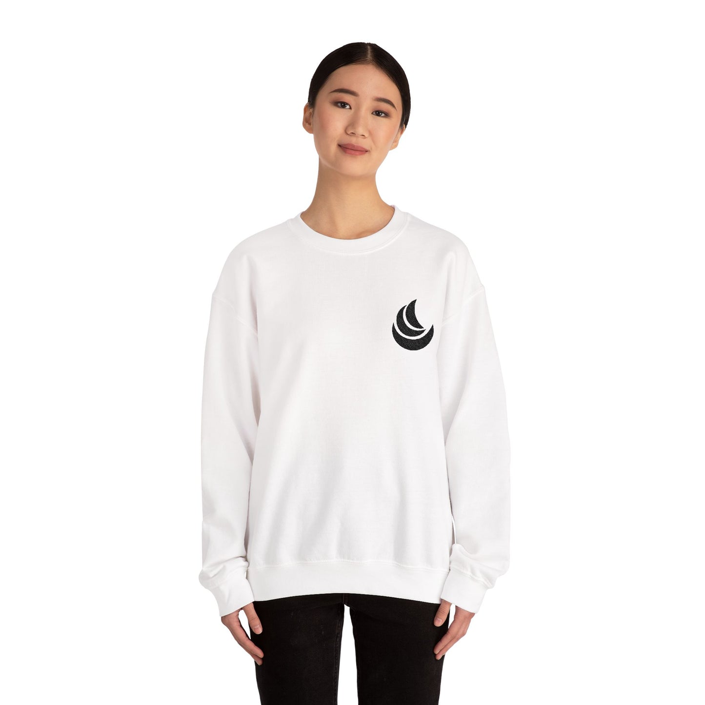 Omotion Logo Embroidered Sweatshirt